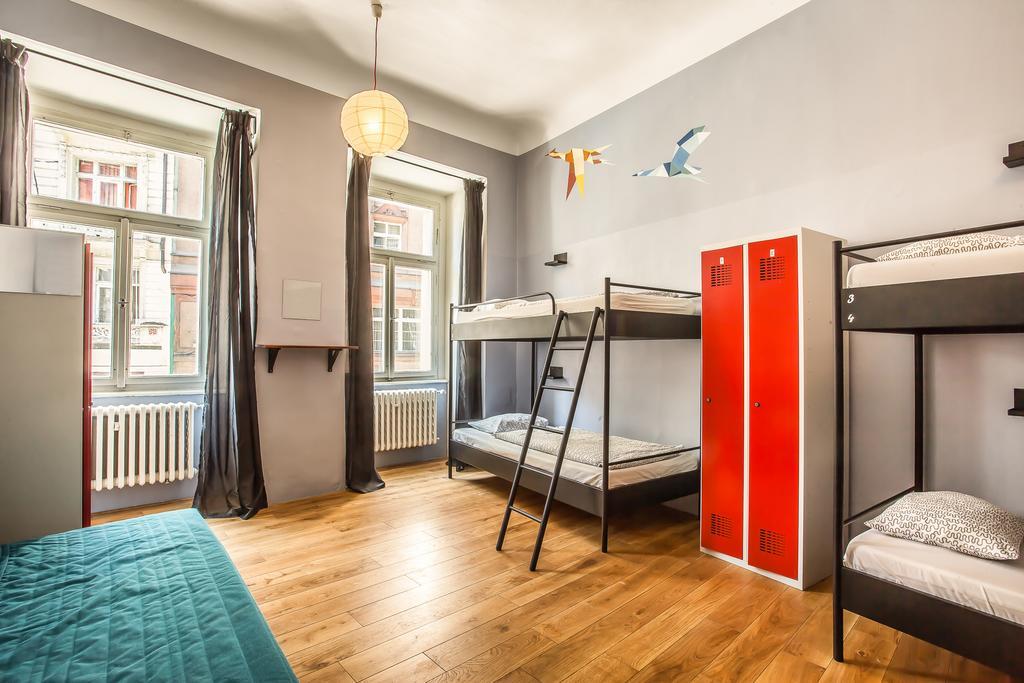 Ahoy! Hostel Prague Ngoại thất bức ảnh